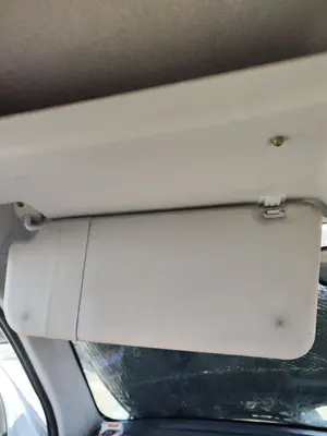 Foto de PARASOL IZQUIERDO CITROEN BERLINGO 2.0 HDi CAT (RHY / DW10TD) (90 CV / 66 KW) foto 2