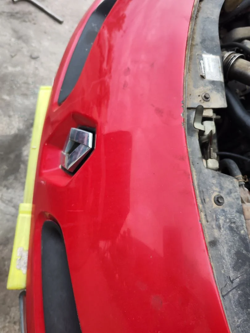 Foto de REFUERZO PARAGOLPES DELANTERO RENAULT CLIO III 1.5 dCi Diesel CAT (86 CV / 63 KW)