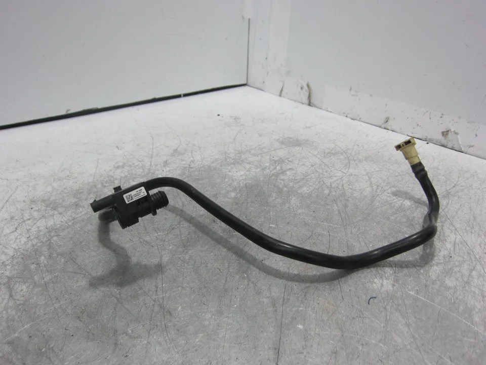 Foto de SENSOR OPEL ASTRA K BERLINA 5P 1.4 16V SIDI Turbo (125 CV / 92 KW) referencia 13581099
