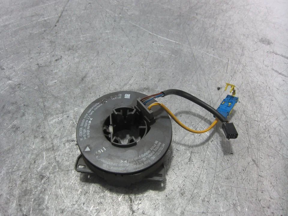 Foto de ANILLO AIRBAG OPEL ZAFIRA A 2.0 DTI (101 CV / 74 KW) referencia 24436920