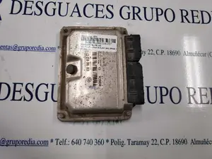 Foto de CENTRALITA MOTOR UCE VOLKSWAGEN POLO III BERLINA (6N2) 1.9 Diesel (64 CV / 47 KW) referencia 038906012CT