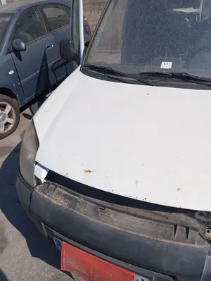Foto de CAPO CITROEN BERLINGO 1.9 Diesel (69 CV / 51 KW) referencia 9839337980 foto 4