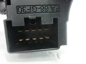 Foto de MANDO LIMPIA FORD MONDEO BERLINA (GE) 2.5 V6 24V CAT (170 CV / 125 KW) referencia 1S7T17A553 foto 4
