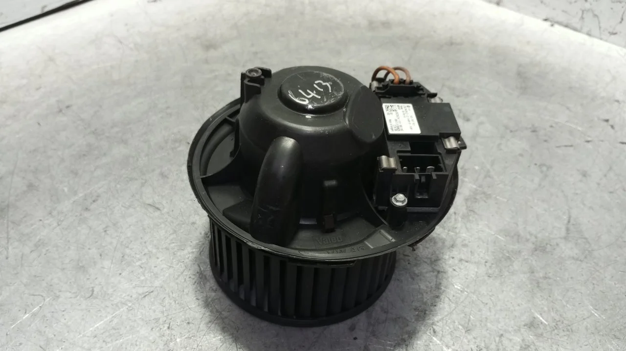 Foto de MOTOR CALEFACCION SEAT LEON (1P1) 2.0 TDI (170 CV / 125 KW) referencia 3C0907521