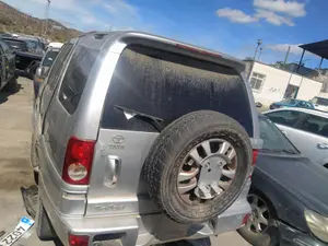 Foto de PANEL TRASERO TATA SAFARI (1998) 3.0 TDI (114 CV / 84 KW)