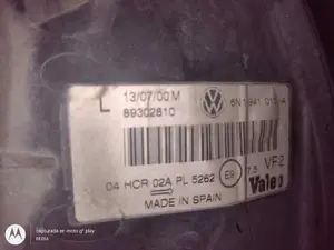 Foto de FARO IZQUIERDO VOLKSWAGEN POLO III BERLINA (6N2) referencia 6N1941015AA foto 2