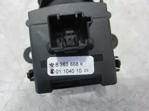Foto de MANDO INTERMITENTES BMW SERIE X5 (E53) 3.0 24V CAT (231 CV / 170 KW) referencia 8363668K foto 4
