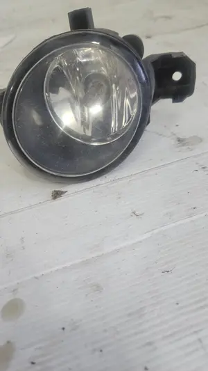 Foto de FARO ANTINIEBLA DERECHO NISSAN QASHQAI (J10) 2.0 16V CAT (141 CV / 104 KW) referencia 8920642