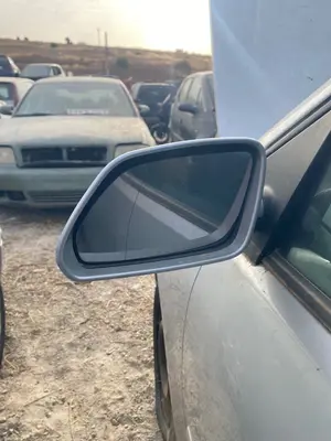 Foto de RETROVISOR IZQUIERDO VOLKSWAGEN POLO IV (9N3) 1.4 FSI (86 CV / 63 KW)