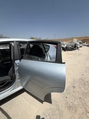 Foto de PUERTA TRASERA IZQUIERDA SEAT LEON (1P1)