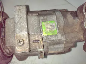 Foto de COMPRESOR AIRE ACONDICIONADO NISSAN MICRA (K12E) referencia AX80A foto 4