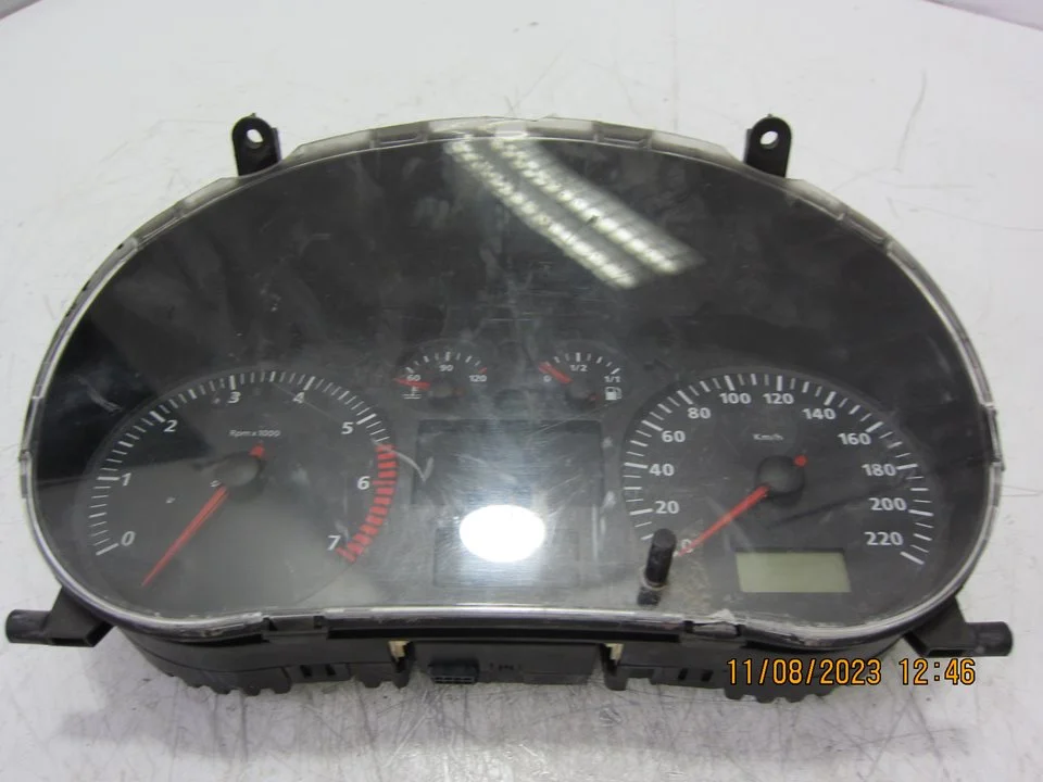 Foto de CUADRO INSTRUMENTOS SEAT IBIZA (6K1) 1.4 (60 CV / 44 KW) referencia W06K0920850