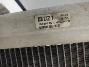 Foto de RADIADOR CALEFACCION / AIRE ACONDICIONADO OPEL ASTRA H GTC 1.3 16V CDTI CAT (Z 13 DTH / L4I) (90 CV / 66 KW) referencia 93180006 foto 9