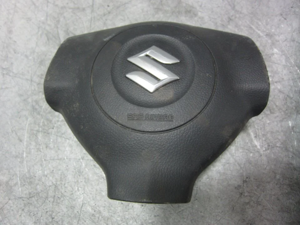 Foto de AIRBAG DELANTERO IZQUIERDO SUZUKI SWIFT BERLINA (RS/MZ) 1.3 DDiS Diesel CAT (69 CV / 51 KW) referencia 4815062J10