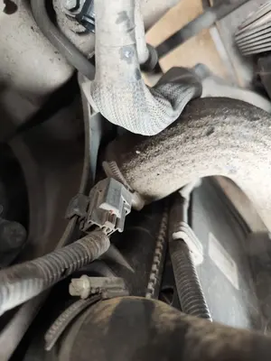 Foto de INTERCOOLER VOLVO S80 BERLINA 2.4 Diesel (131 CV / 96 KW)