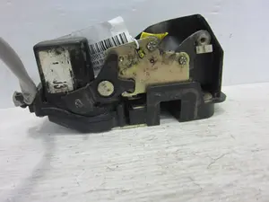 Foto de CERRADURA PUERTA TRASERA DERECHA FORD MONDEO BERLINA (GE) 2.5 V6 24V CAT (170 CV / 125 KW) foto 2
