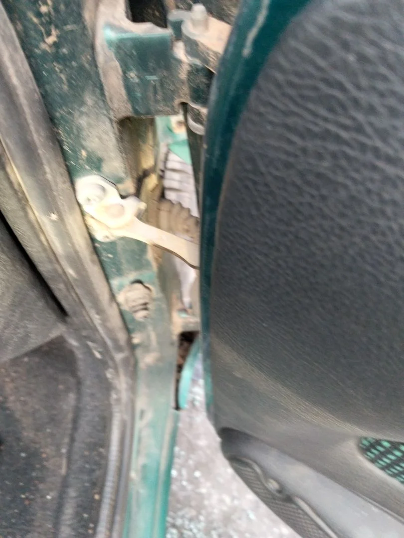 Foto de RETENEDOR PUERTA PEUGEOT 106 (S2) 1.1 (60 CV / 44 KW)