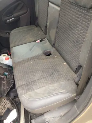 Foto de ASIENTOS TRASERO IZQUIERDO CITROEN C3 PICASSO 1.6 16V (120 CV / 88 KW)