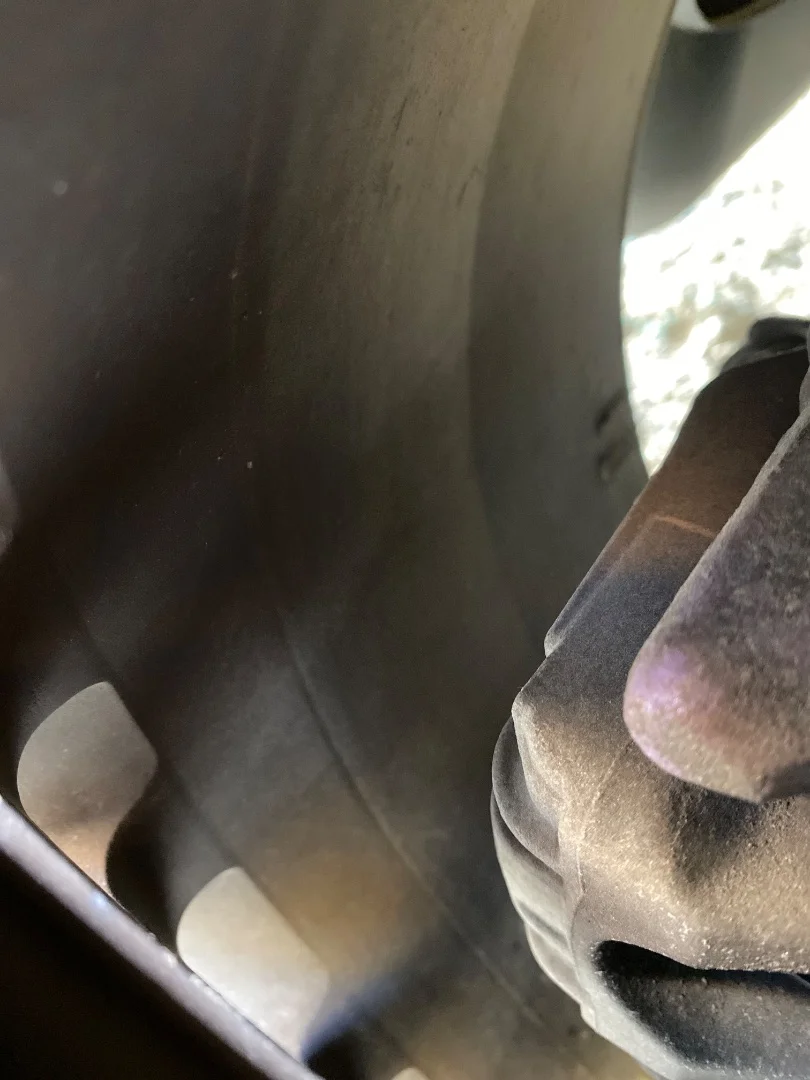 Foto de PINZA DE FRENO DELANTERA DERECHA AUDI A4 BERLINA (8E) 1.9 TDI (131 CV / 96 KW) referencia 8E0615124A