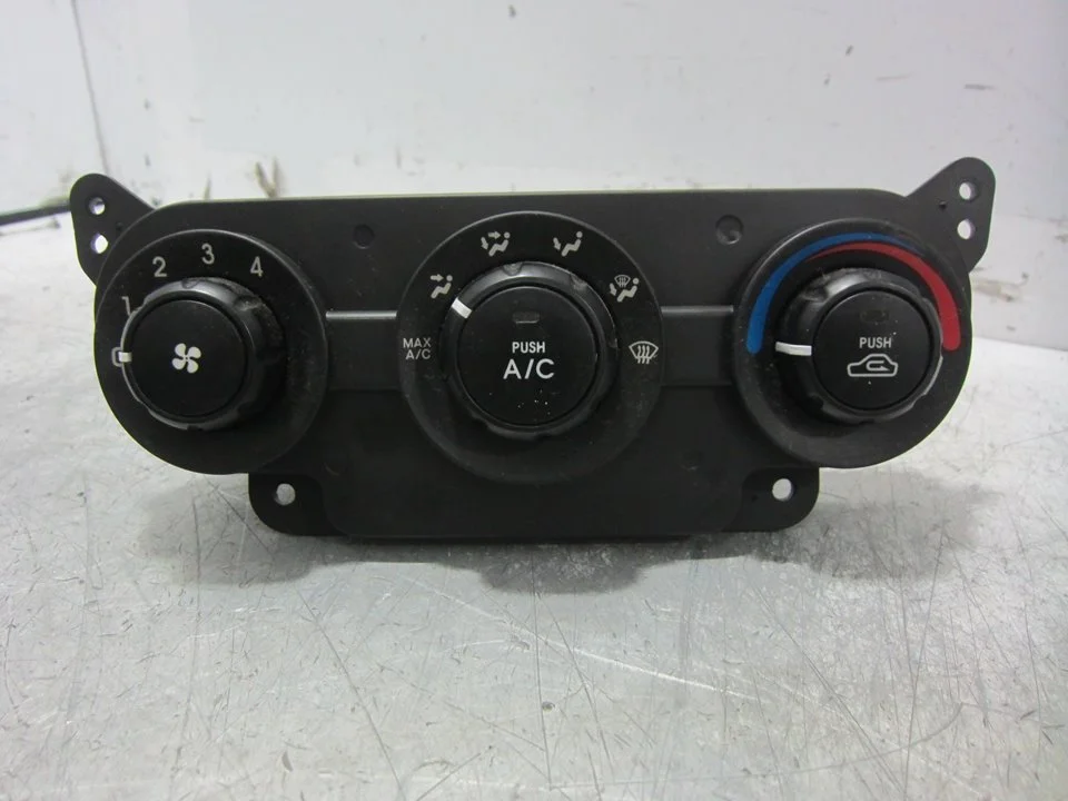 Foto de MANDO CALEFACCION / AIRE ACONDICIONADO KIA CERATO (LD) 1.6 CAT (105 CV / 77 KW) referencia 972502F005