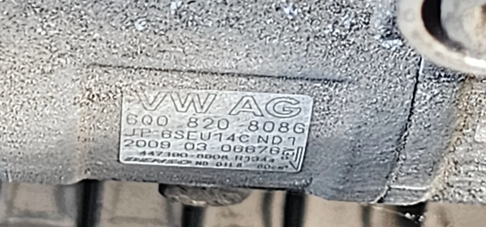 Foto de COMPRESOR AIRE ACONDICIONADO SKODA FABIA COMBI (5J5) 1.4 TDI (80 CV / 59 KW) referencia 6R0820803F