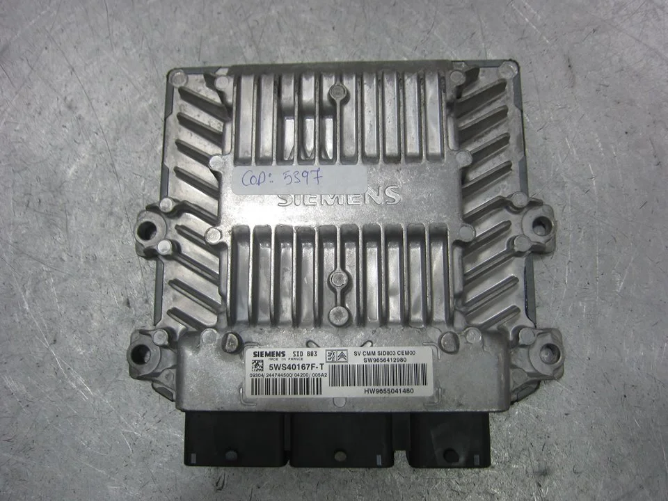 Foto de CENTRALITA MOTOR UCE PEUGEOT 407 2.0 16V HDi FAP CAT (RHR / DW10BTED4) (136 CV / 100 KW) referencia 9656412980