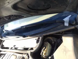 Foto de MOTOR LIMPIA DELANTERO BMW SERIE 3 COMPACTO (E46) 2.0 16V Diesel CAT (150 CV / 110 KW)