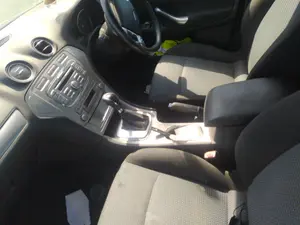 Foto de ENGANCHE CINTURON DELANTERO DERECHO FORD MONDEO BERLINA (CA2) 2.0 TDCi CAT (131 CV / 96 KW)