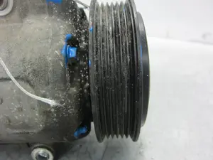 Foto de COMPRESOR AIRE ACONDICIONADO VOLKSWAGEN POLO IV (9N3) referencia 6Q0820808D foto 9