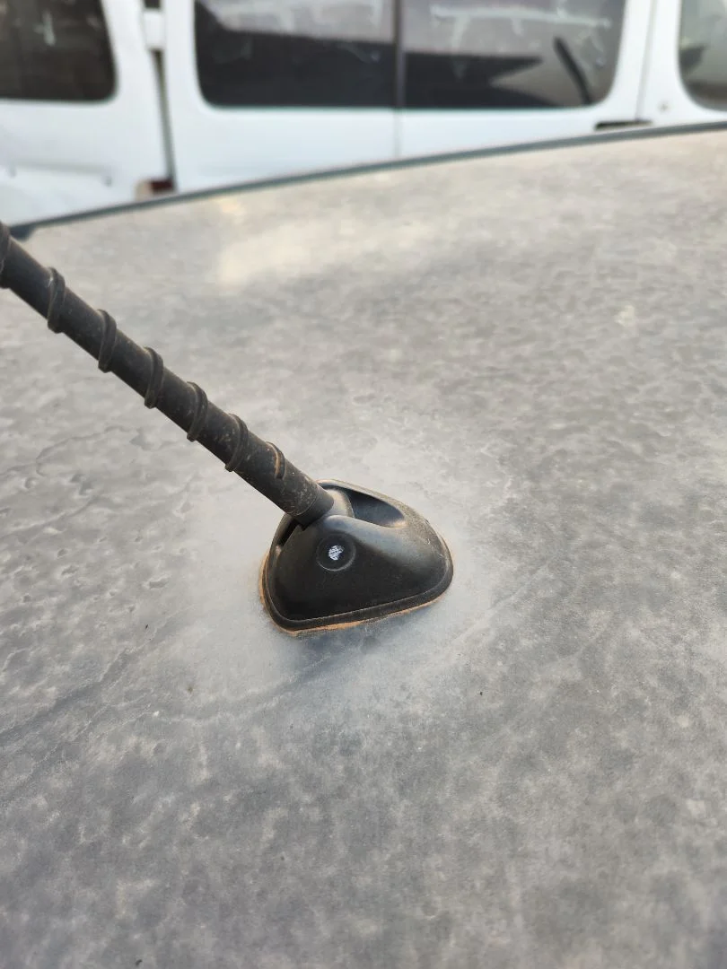 Foto de BASE DE ANTENA KIA RIO (JB) 1.5 CRDi (110 CV / 81 KW) referencia 962101G750