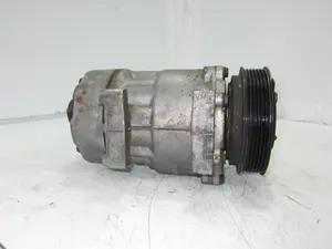 Foto de COMPRESOR AIRE ACONDICIONADO RENAULT MEGANE I FASE 2 GRANDTOUR (KA...) referencia 7700866828 foto 4