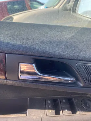 Foto de MANETA INTERIOR DELANTERA IZQUIERDA OPEL ZAFIRA B 1.9 CDTI (120 CV / 88 KW)