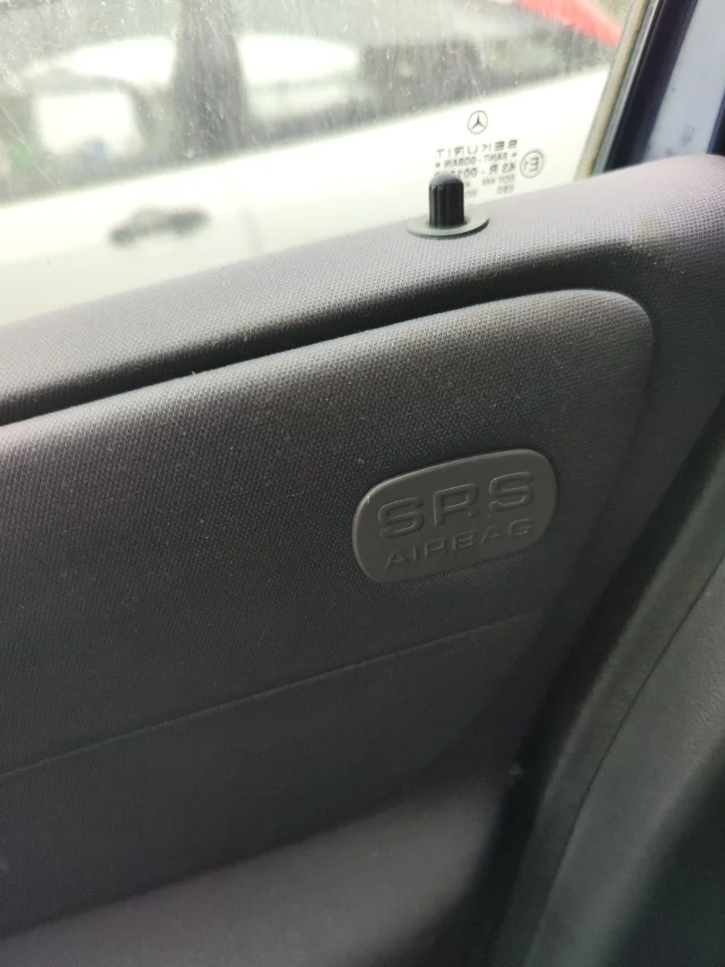 Foto de AIRBAG LATERAL DERECHO MERCEDES-BENZ CLASE A (BM 168) 1.4 CAT (82 CV / 60 KW) referencia A1688600205