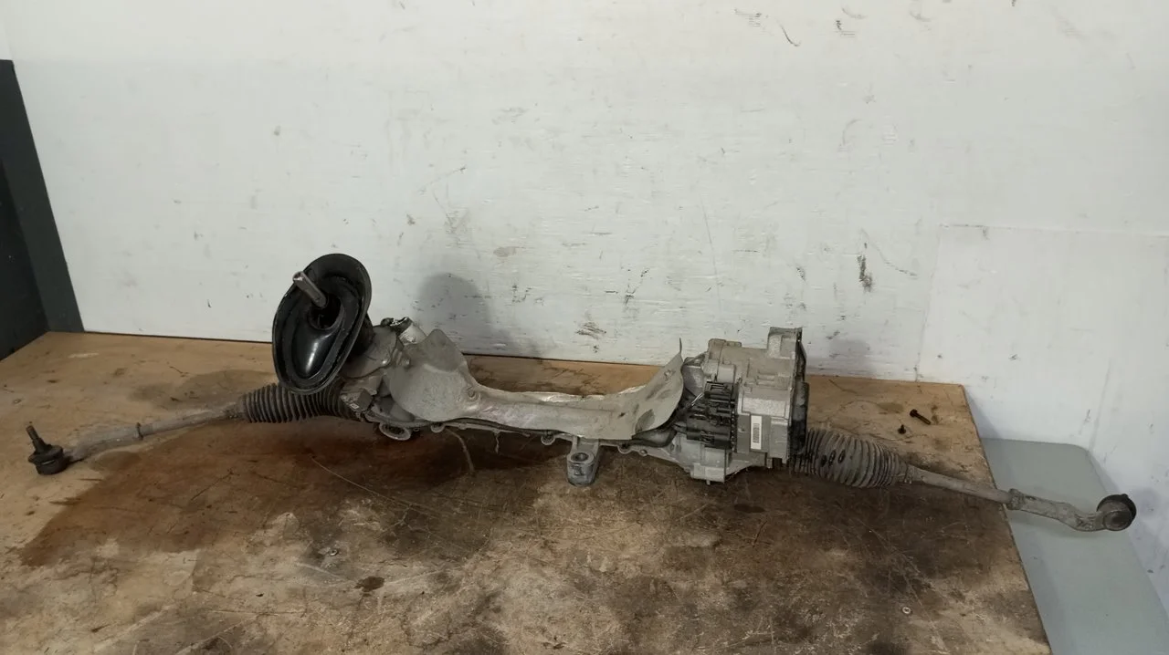 Foto de CREMALLERA DIRECCION FORD FOCUS BERLINA (CEW) 1.0 EcoBoost CAT (125 CV / 92 KW) referencia HV6C3D070