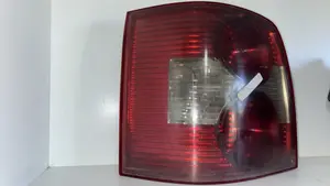 Foto de PILOTO TRASERO IZQUIERDO VOLKSWAGEN PASSAT VARIANT (3B5) referencia 3B9945096AA foto 3