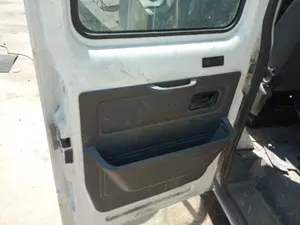 Foto de GUARNECIDO PUERTA TRASERA IZQUIERDA FORD TRANSIT CAJA ABIERTA (FY) 2.4 TDE CAT (125 CV / 92 KW)