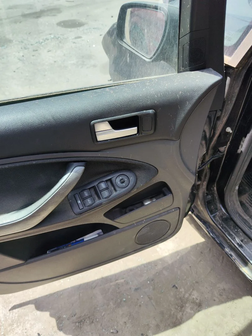 Foto de ELEVALUNAS DELANTERO IZQUIERDO FORD C-MAX (CB3)(2007) 1.8 TDCi Turbodiesel CAT (116 CV / 85 KW) referencia 1738645
