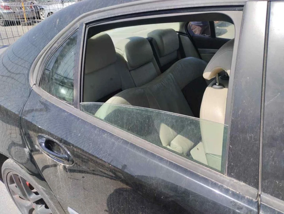 Foto de LUNA TRASERA DERECHA SAAB 9-3 BERLINA 1.9 TiD CAT (150 CV / 110 KW) referencia 43R001105