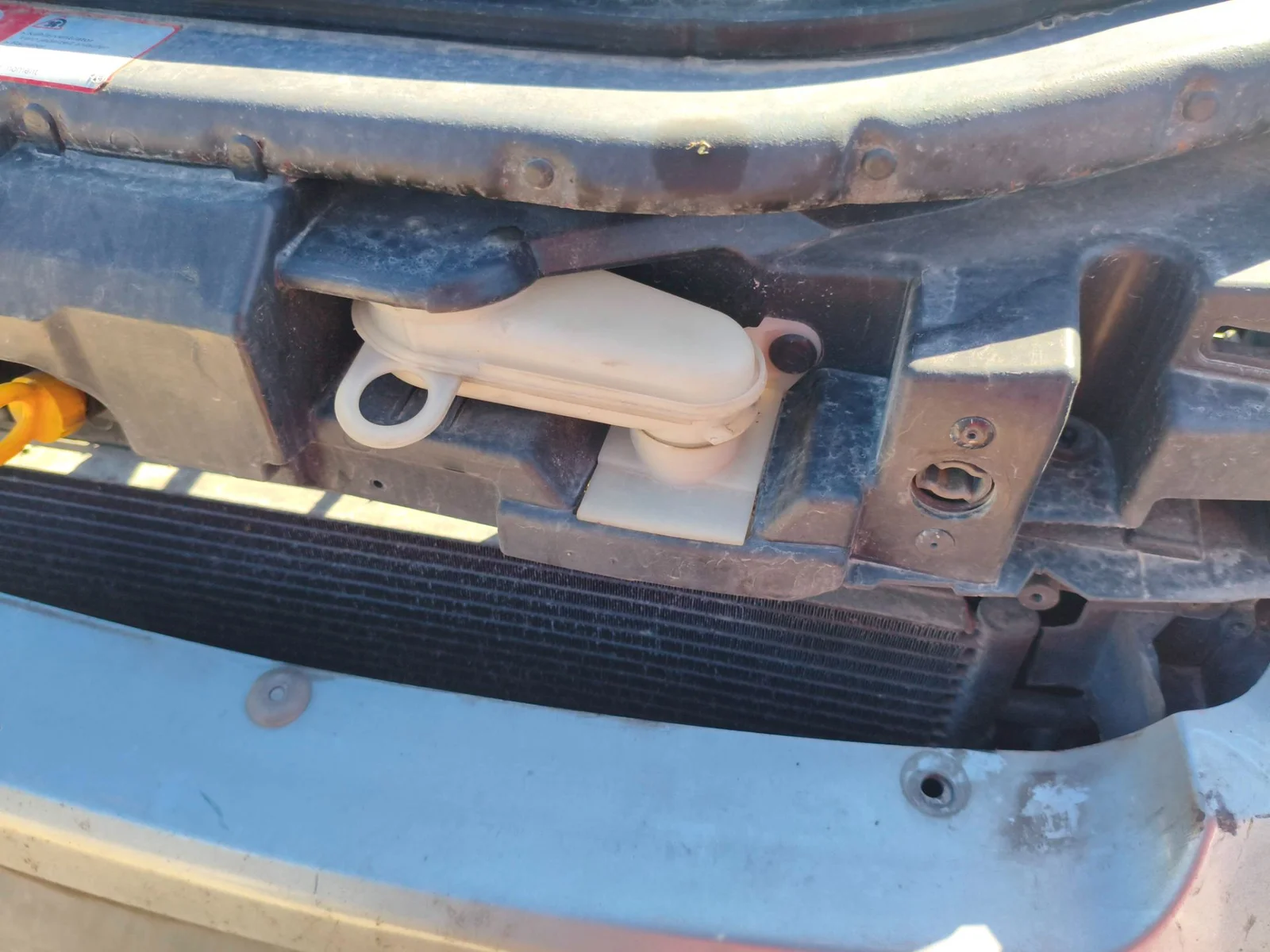 Foto de DEPOSITO LIMPIA AUDI A2 (8Z) 1.4 TDI (75 CV / 55 KW) referencia 8Z0955453B
