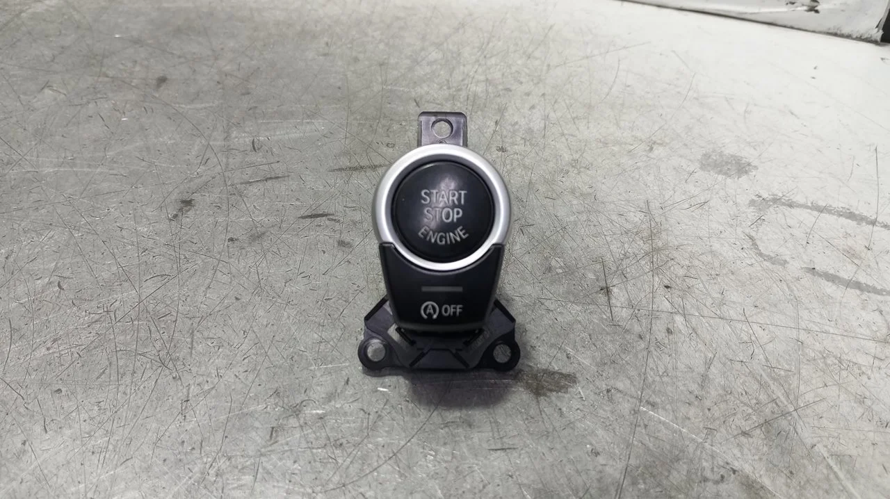 Foto de MANDO START/ STOP BMW SERIE 5 TOURING (F11) 2.0 Turbodiesel (218 CV / 160 KW) referencia 915383101