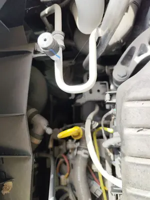 Foto de CONDENSADOR / RADIADOR  AIRE ACONDICIONADO FIAT TALENTO FURGÓN (296) 2.0 Turbodiesel Ecojet (119 CV / 88 KW) referencia 6000617664