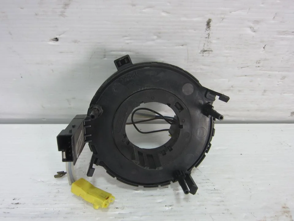 Foto de ANILLO AIRBAG VOLKSWAGEN GOLF IV BERLINA (1J1)(10.1997) 1.6 16V (105 CV / 77 KW) referencia 1J0959653