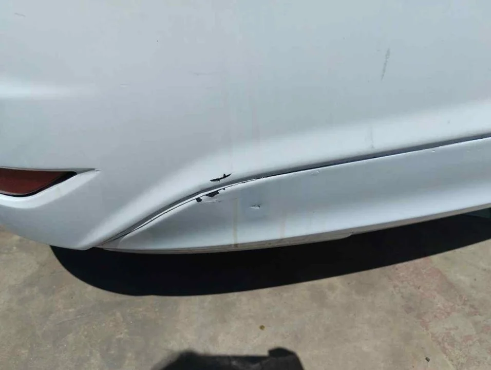 Foto de PARAGOLPES TRASERO FORD FIESTA (CNN) 1.5 TDCi CAT (75 CV / 55 KW) referencia 1730685