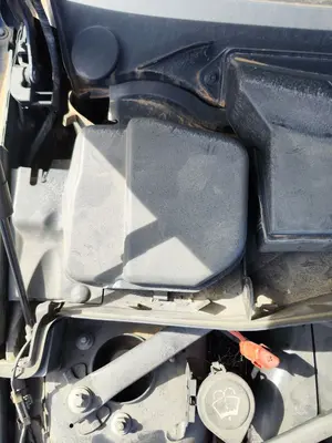 Foto de CENTRALITA MOTOR UCE BMW SERIE 1 BERLINA (E81/E87) 2.0 16V Diesel CAT (122 CV / 90 KW)