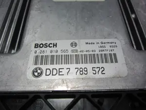 Foto de CENTRALITA MOTOR UCE BMW SERIE 3 COMPACTO (E46) M47N204D4 referencia 0281010565 foto 3