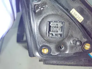 Foto de RETROVISOR IZQUIERDO HYUNDAI ELANTRA (XD) 2.0 CRDi CAT (112 CV / 82 KW) referencia 012152 foto 3