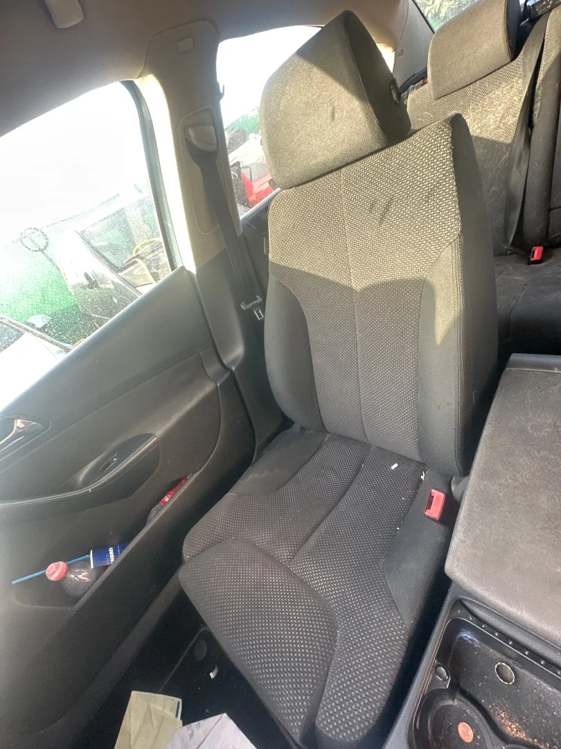 Foto de ASIENTO DELANTERO DERECHO VOLKSWAGEN PASSAT BERLINA (3C2) 2.0 TDI (140 CV / 103 KW)
