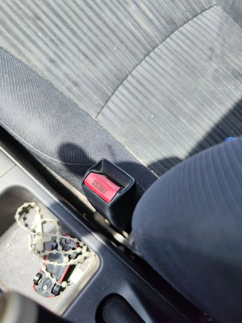 Foto de PRETENSOR AIRBAG DERECHO HONDA CIVIC AERODECK (MB/MC) 1.6 CAT (D 16 B 2) (116 CV / 85 KW)