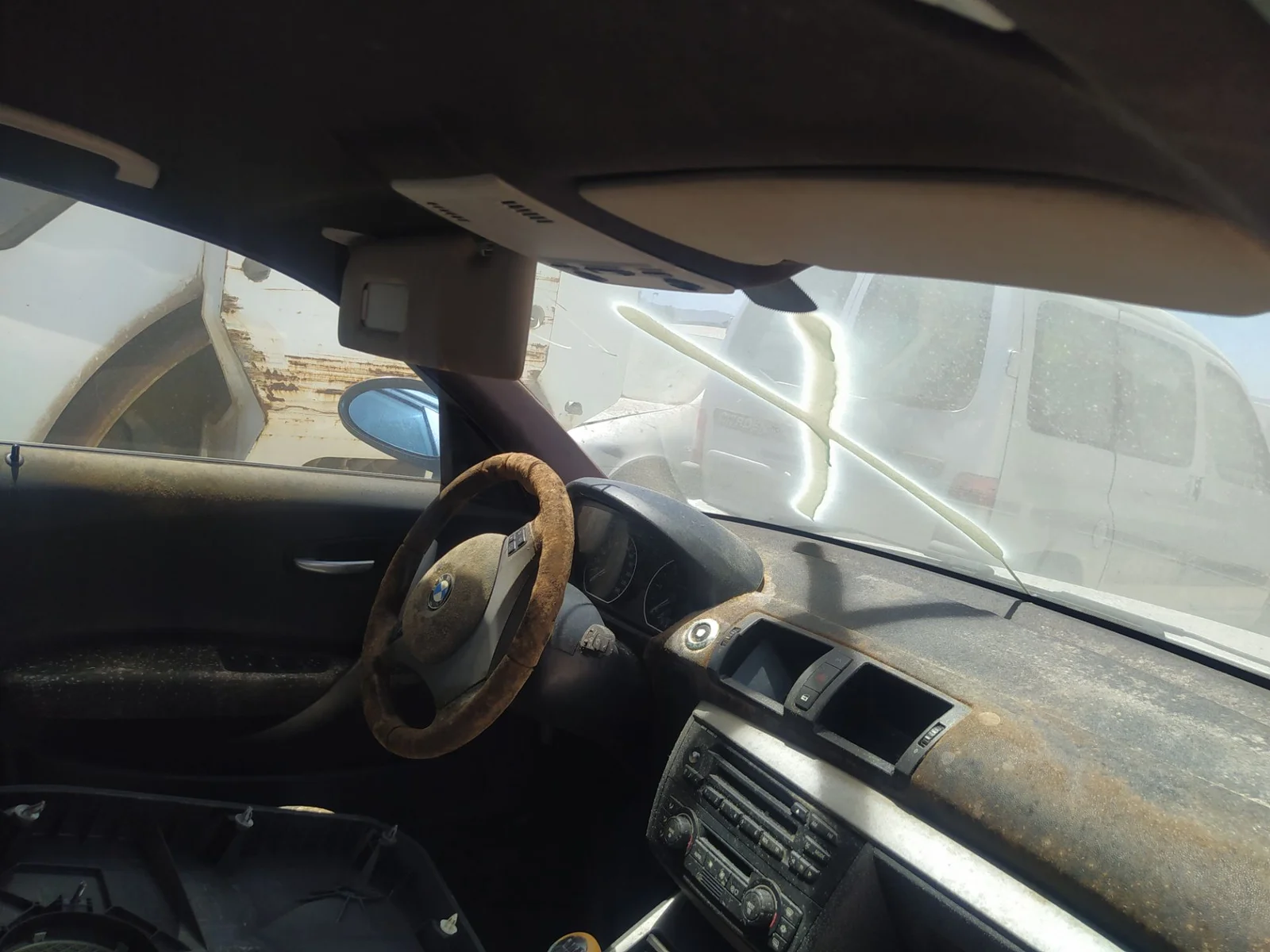 Foto de LUZ INTERIOR BMW SERIE 1 BERLINA (E81/E87) 2.0 16V Diesel CAT (122 CV / 90 KW) referencia 61316951260