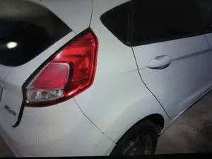 Foto de NO IDENTIFICADO FORD FIESTA (CNN) 1.5 TDCi CAT (75 CV / 55 KW)